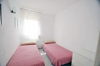 Hello Apartments Sitges Aiguadolc