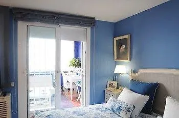 Hello Apartments Sitges Aiguadolc Spain